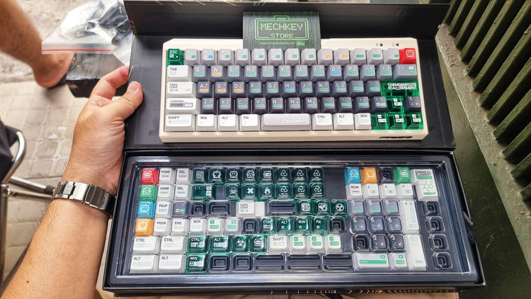 Chemical 001 Keycap Set