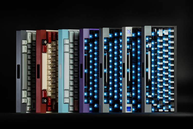 AM Compact Touch Split Backspace Edition