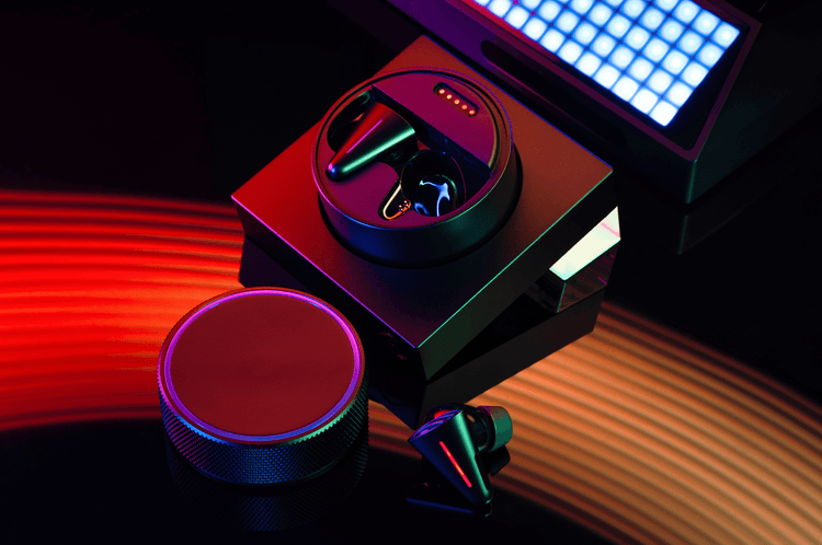 Tai nghe AM Cyberblade