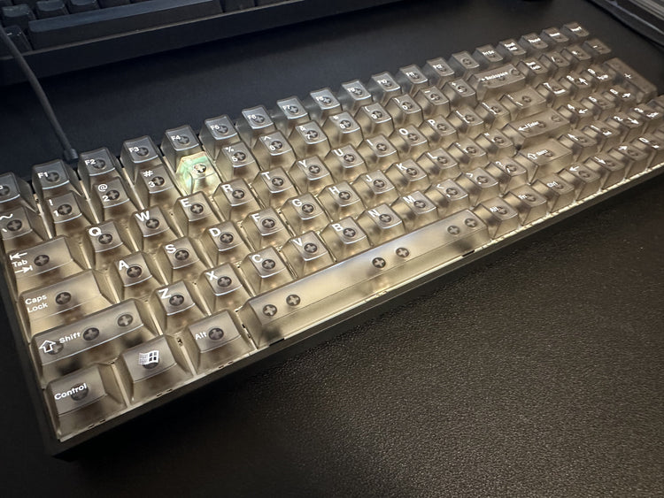 Keycap trong suốt